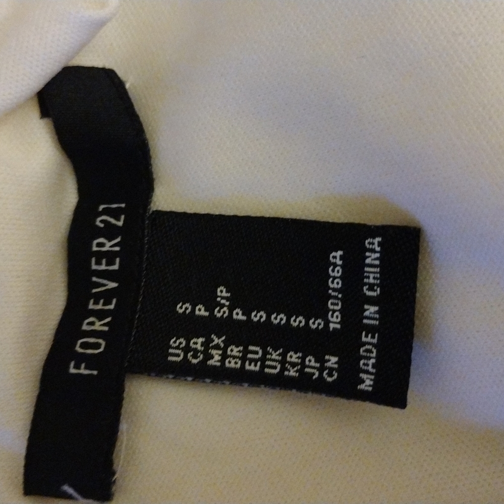 Forever 21 Romper With Lace Top. Size S - Picture 11 of 11